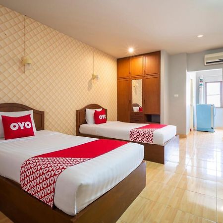 Oyo 663 Green Beach Room Паттайя Экстерьер фото